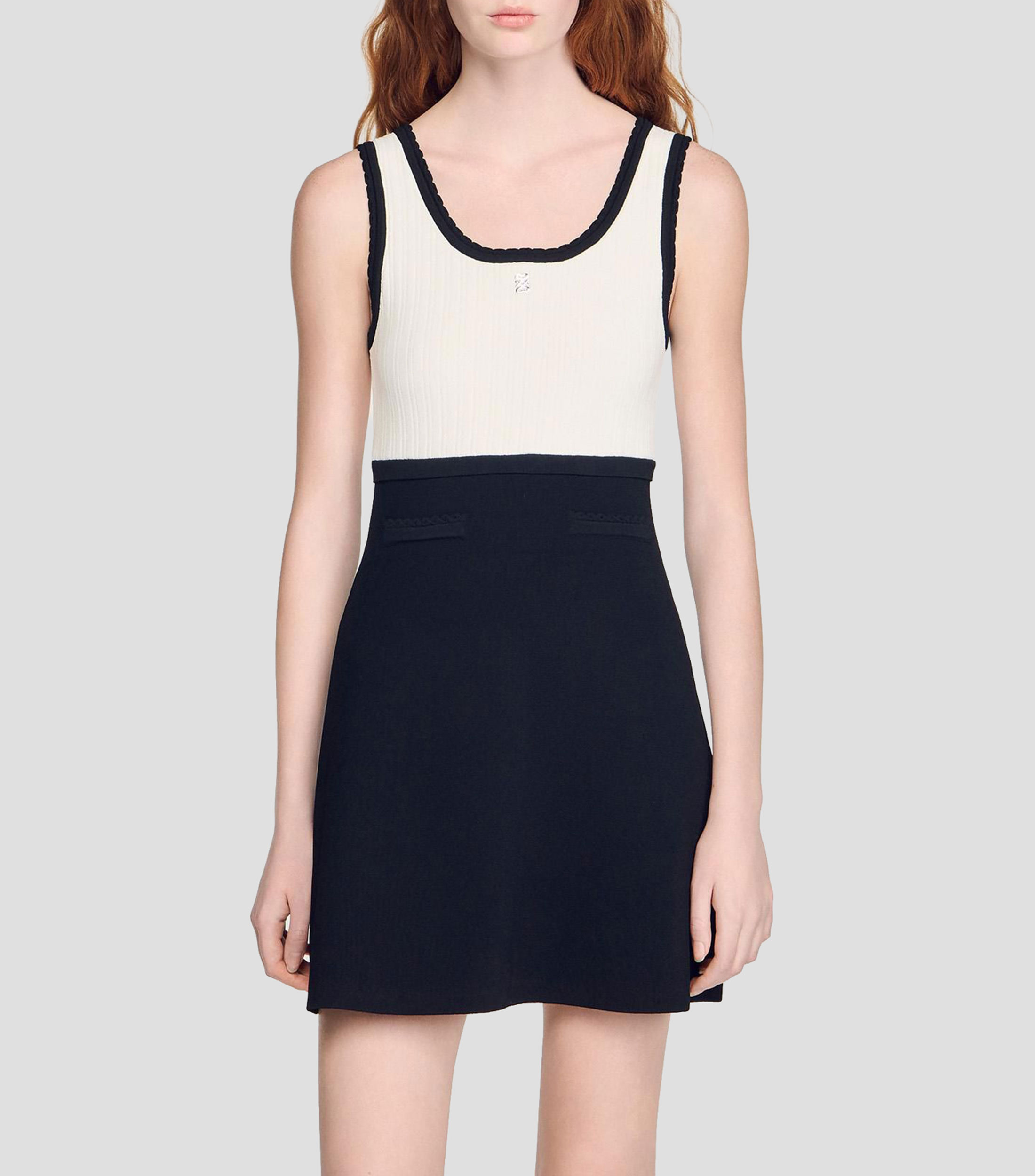 Vestido corto liso Mujer